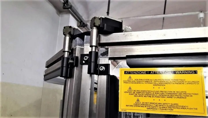 Etichettatrice Cavagnino&Gatti 3.000 bph