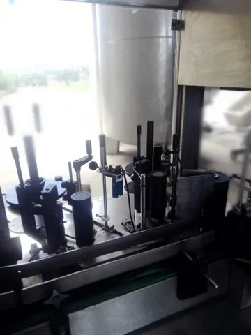 Etichettatrice Gierre adhesive 2.000 bph